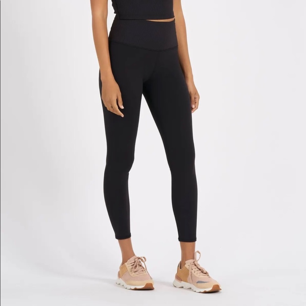 Vuori Studio Legging